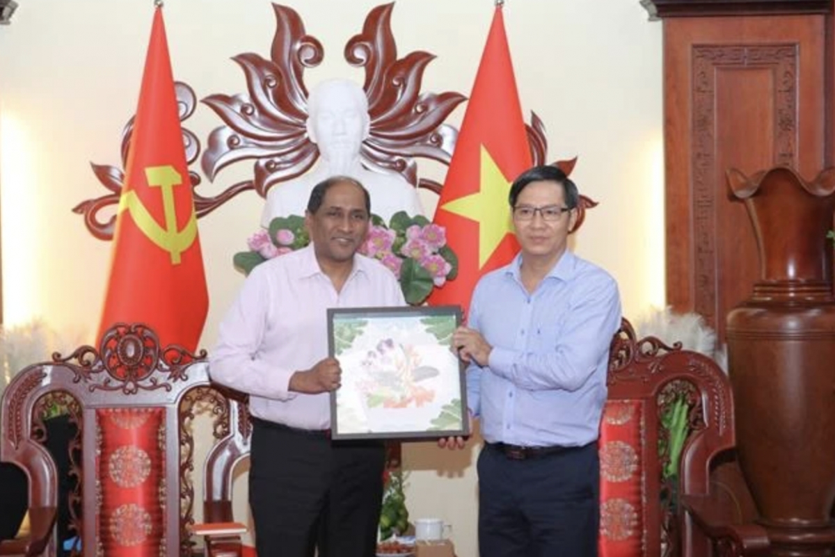 Singapore, Tay Ninh enhance cooperation in various fields